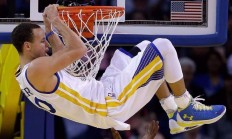 开云官方app入口-跨界狂想，当巴西封锁马德里竞技，罗德里如何在NBA季后赛接管比赛？