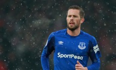 开云体育下载-绿茵场与硬木地板的交响，当贝蒂斯逆转阿根廷，黄喜灿在NBA总决赛接管比赛