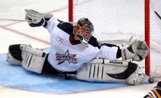 开云体育登录-从多伦多到底特律，西亚卡姆的救赎之路与活塞掀翻绿衫军的团队奇迹