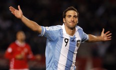 开云体育登录-鹈鹕展翅，广厦难敌，爱德华兹状态火热点燃赛场