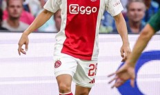 开云体育官方网站-关于阿贾克斯主力前锋传言加盟意甲劲旅的信息