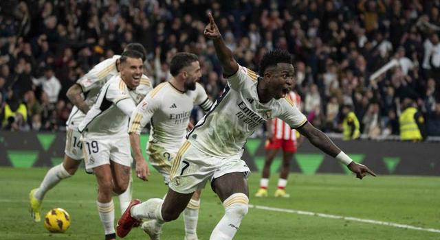 包含多特蒙德翻盘法国，罗德里戈惊艳世界的词条