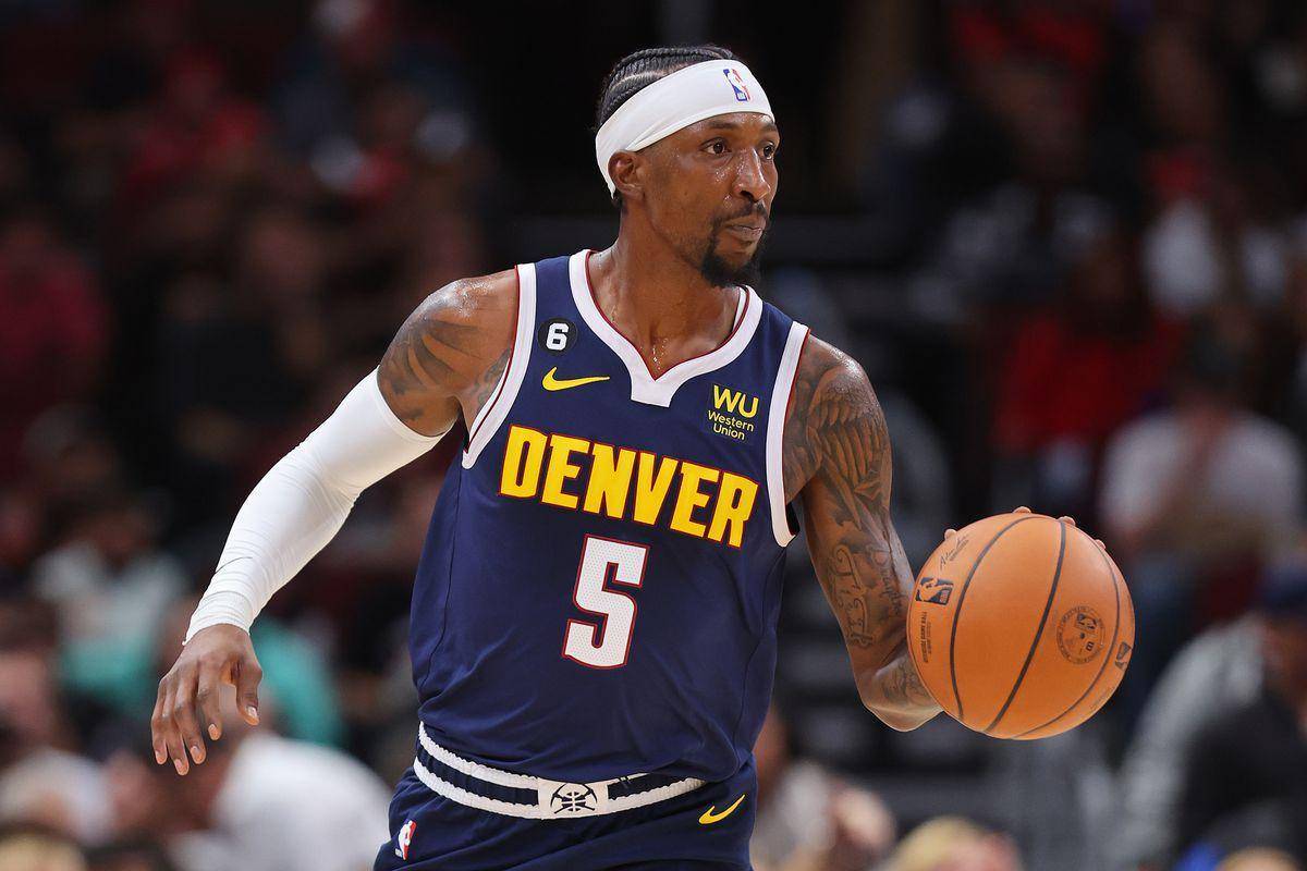 掘金鏖战猛龙，莫里斯完成帽子戏法