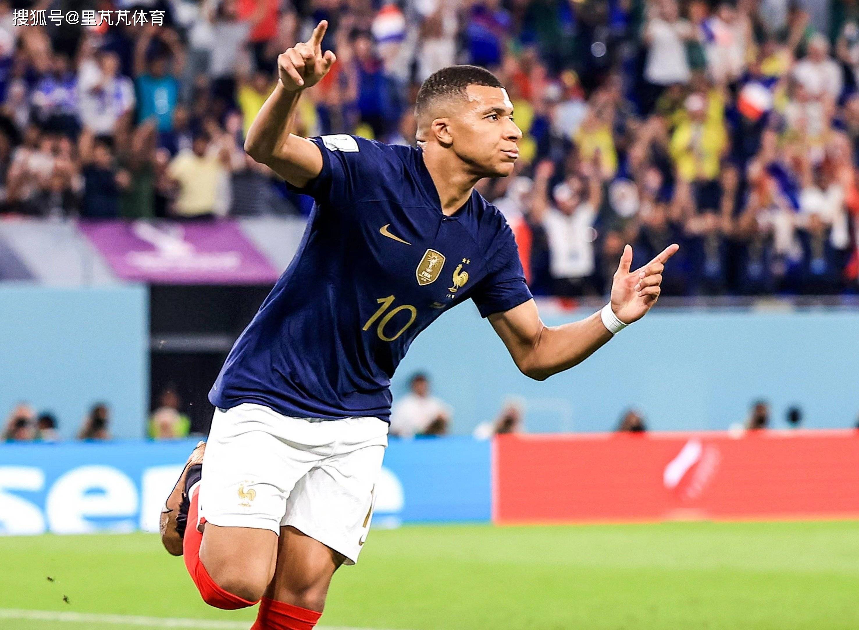 包含法國球星贏得歐洲超級盃冠軍的词条