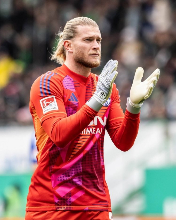 沙尔克04主场不敌勒沃库森，遭遇失利的简单介绍