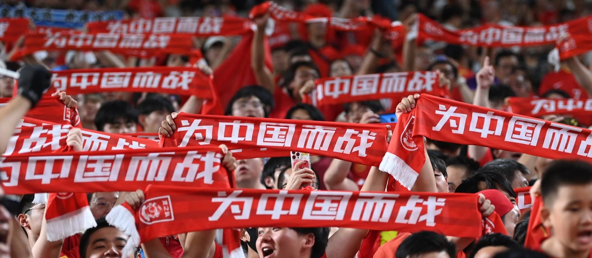 包含强队交锋激烈,比赛节奏扣人心弦的词条 包含强队交锋激烈,比赛节奏扣人心弦的词条