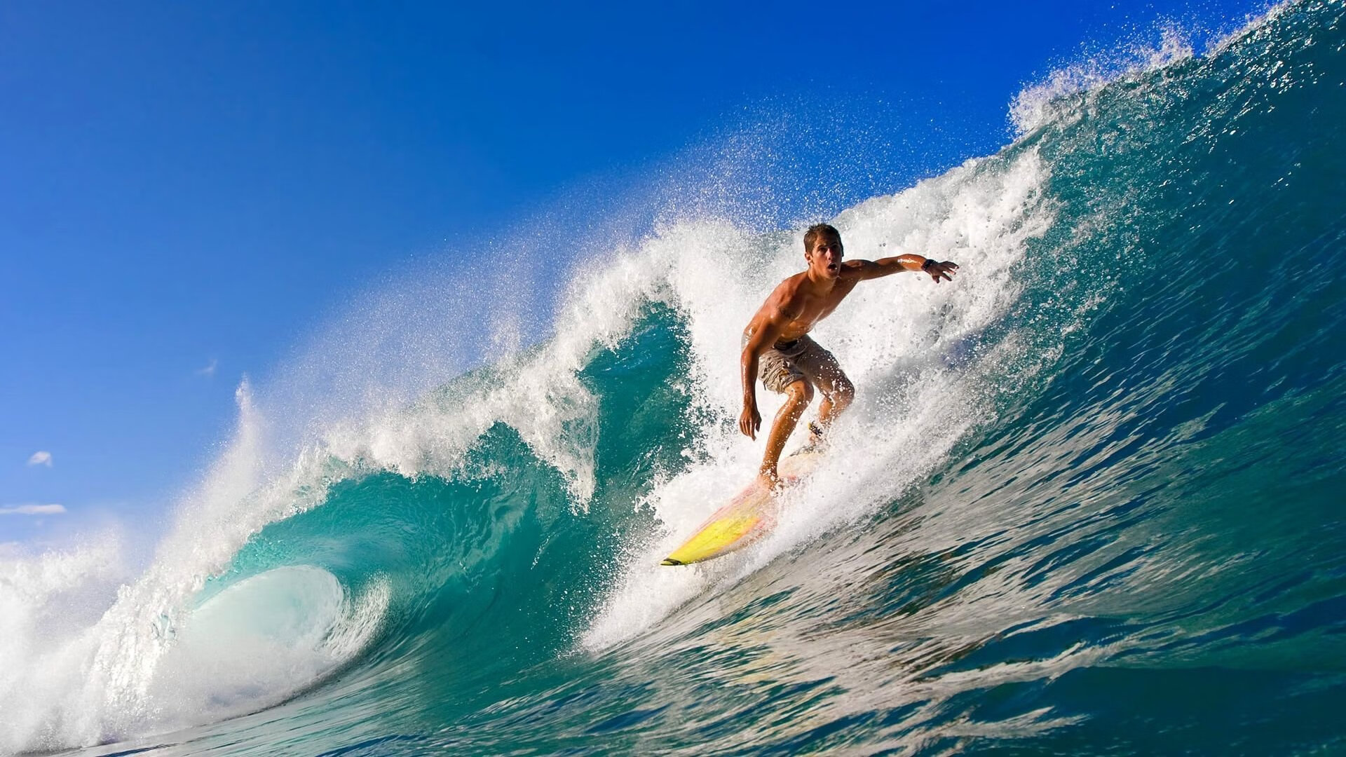 东决关键战之夜，哈登末节接管比赛，书写巨星定义之战