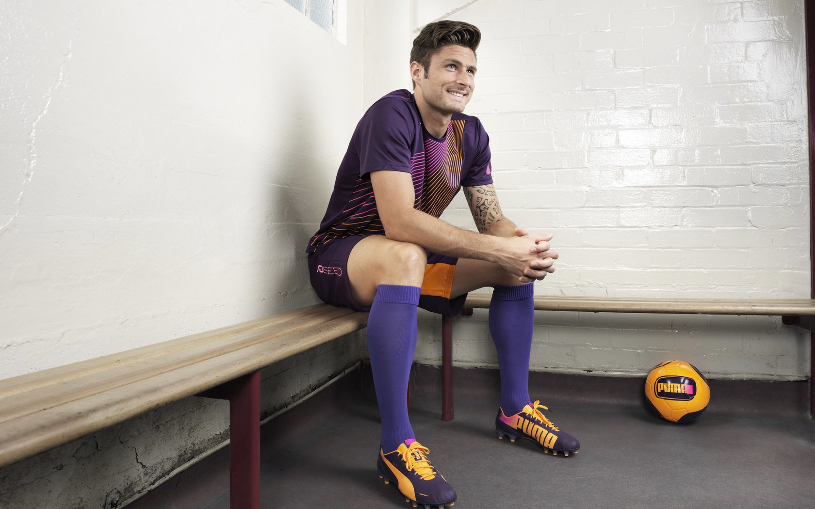 乌克兰完胜罗马,迪马利亚高光表现照亮欧战之夜